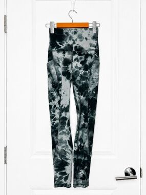 Lululemon Leggings – Size 2
